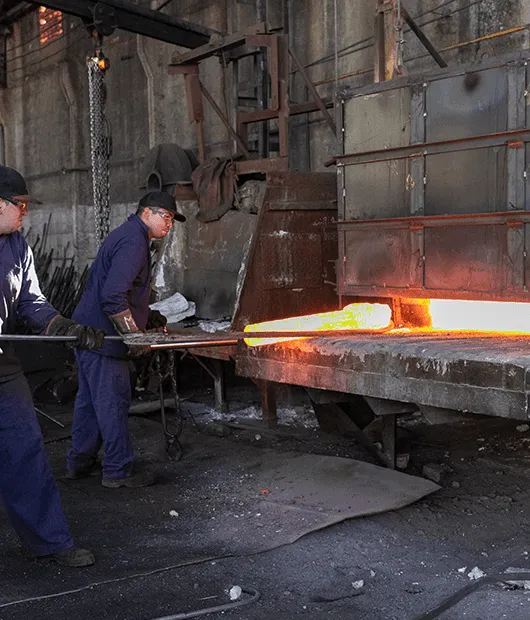 Forno de tratamento térmico